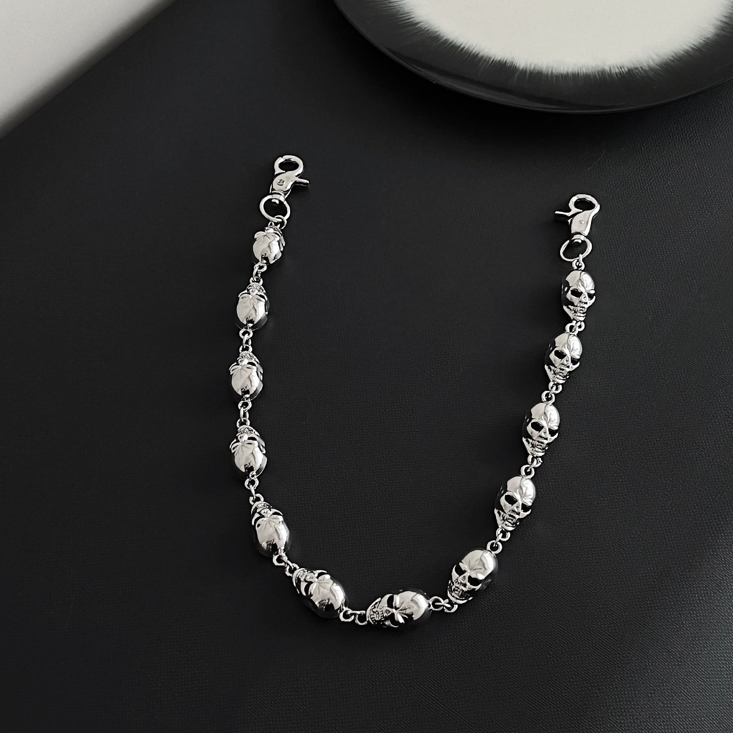 Dark Skull Wallet Chain