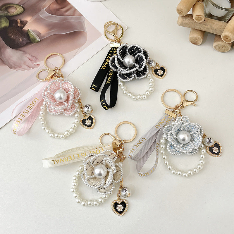 Camelia flower keychain
