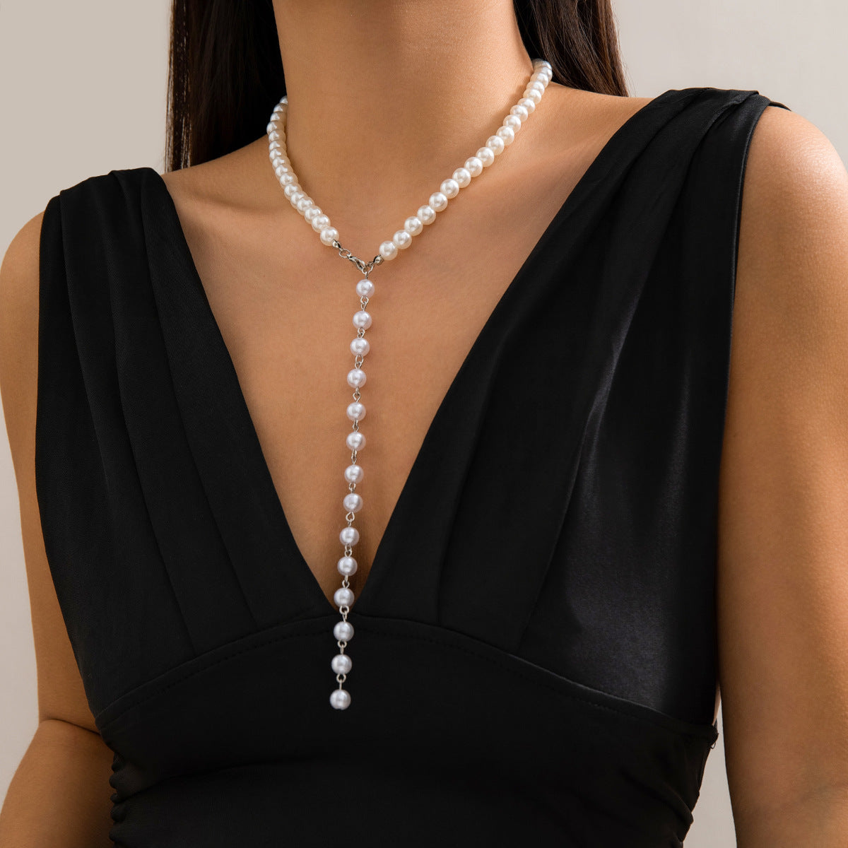 Chain Beaded Pearl Niche Necklace
